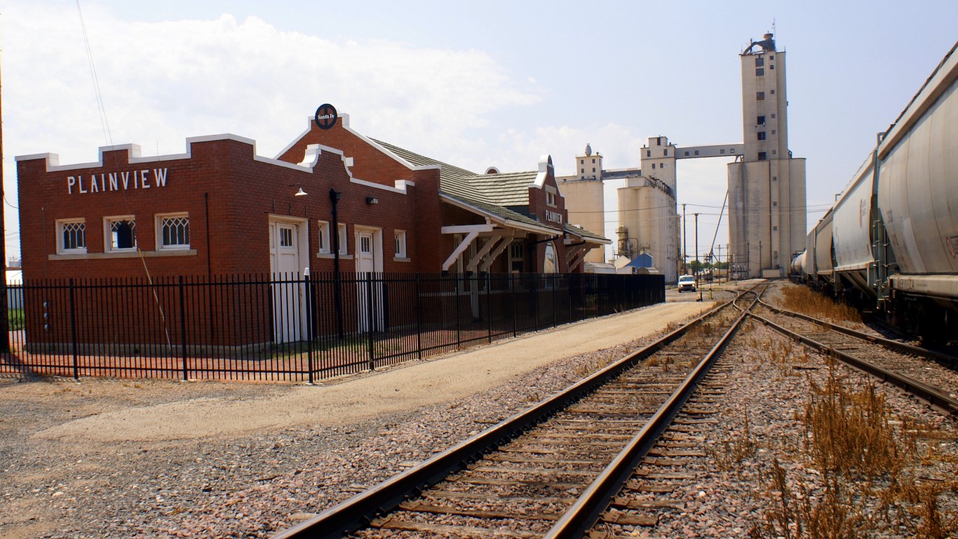 37. Plainview, TX