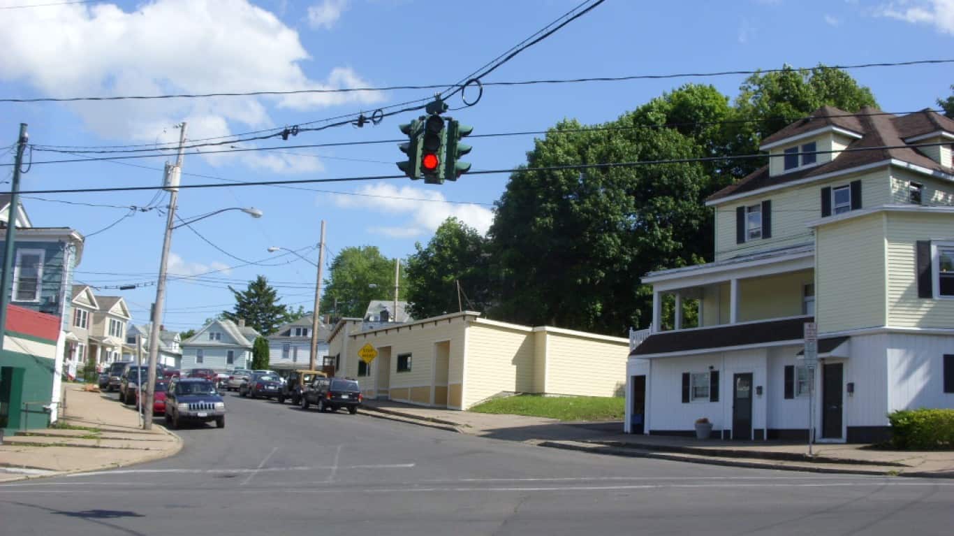 6. Syracuse, NY