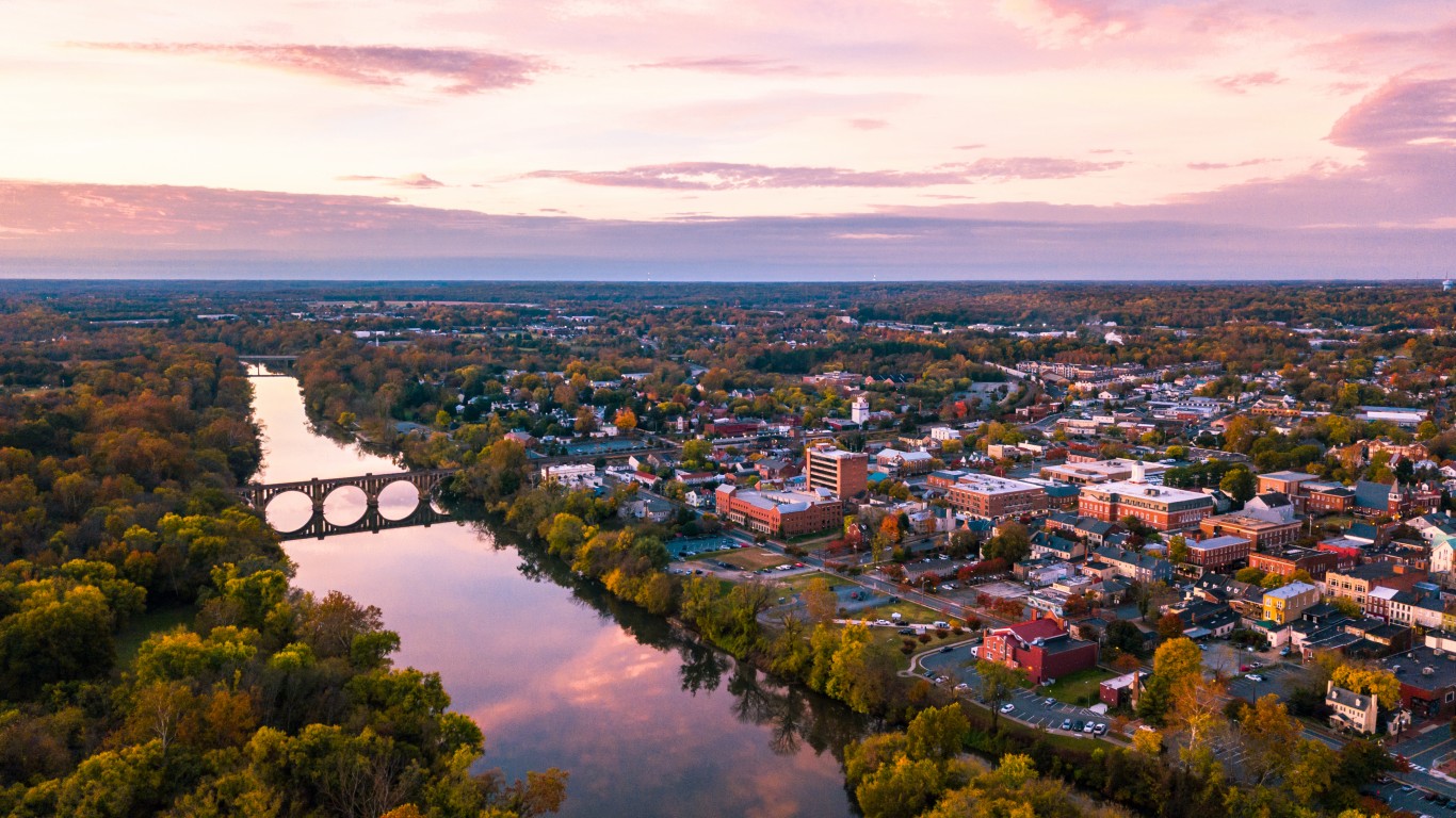 15. Fredericksburg, VA