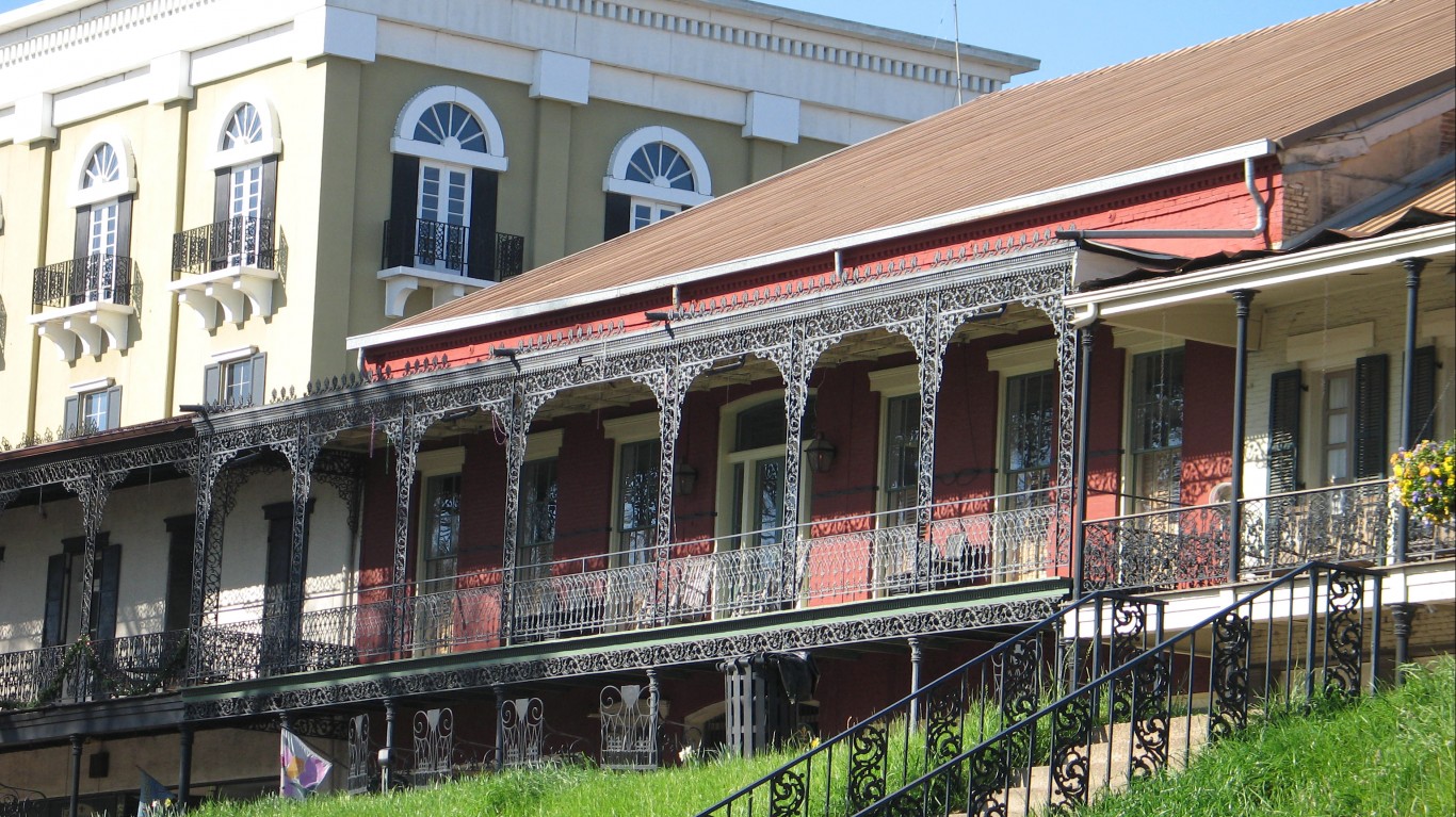 18. Natchitoches, LA