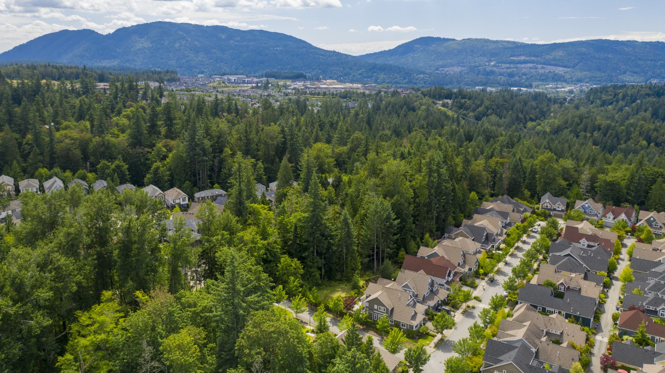 16. Issaquah, WA