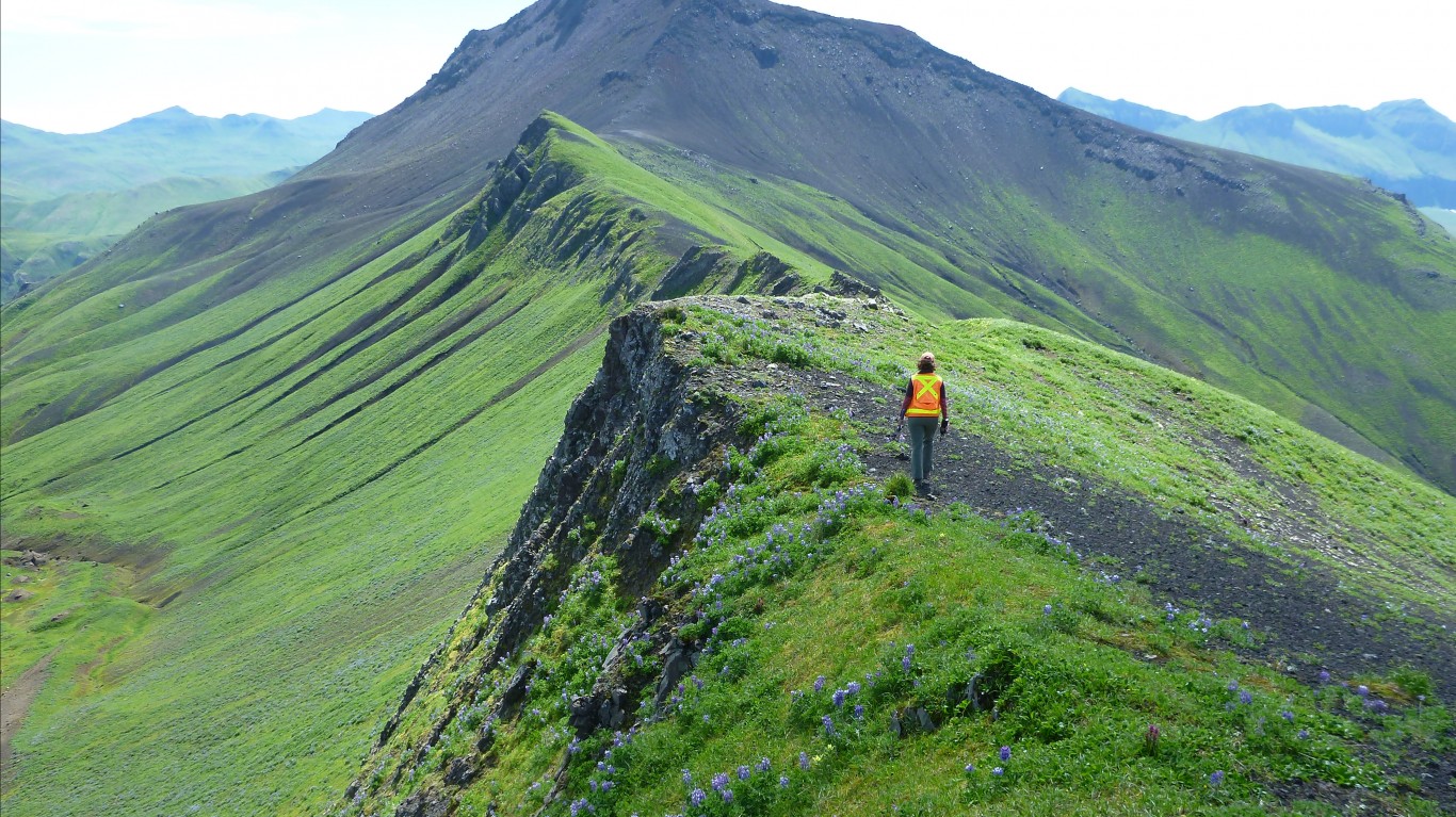 16. Akutan, AK